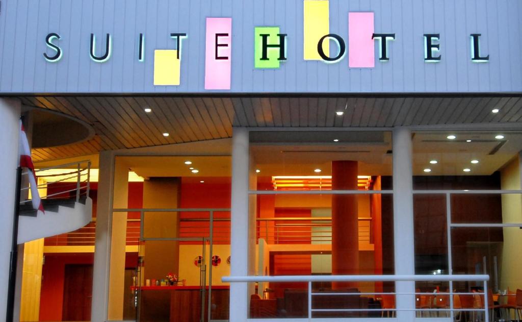 Certifikát, hodnocení, plakát nebo jiný dokument vystavený v ubytování Suite Hotel Chrome - Beirut
