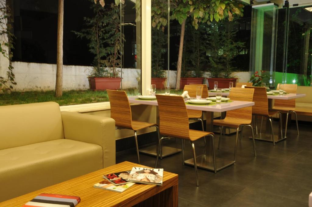Posezení v ubytování Suite Hotel Chrome - Beirut