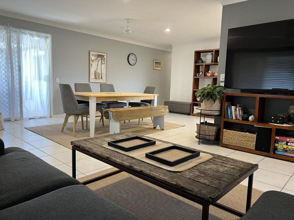 Et tv og/eller underholdning på Family Beachside Getaway