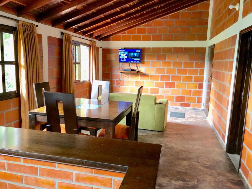 Et tv og/eller underholdning på Cabaña campestre