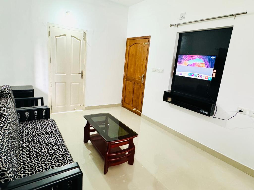 Et tv og/eller underholdning på Anandha Vibes