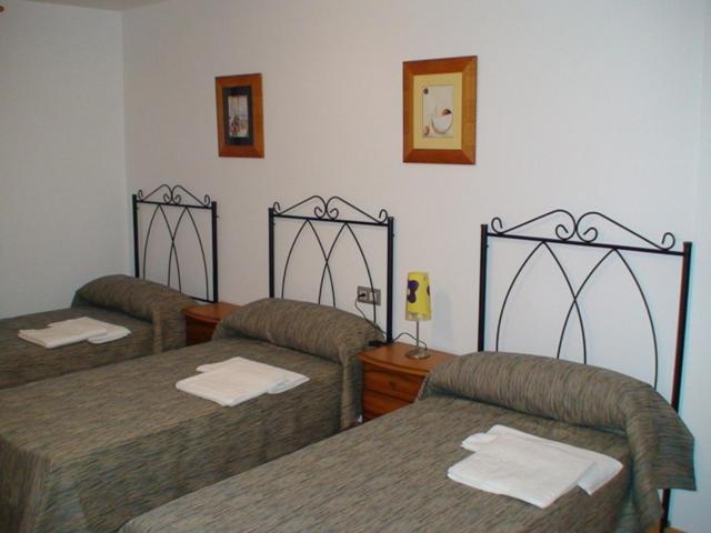 Gallery image of Apartamentos El Portal in La Puebla de Valverde