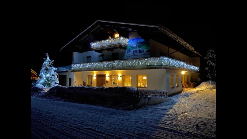 Clădirea în care este situat/ăapartamentul