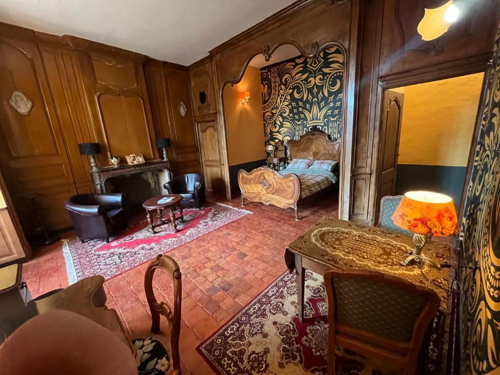 Χώρος καθιστικού στο Chateau d'Albon - Chambres d'Hotes - Saint Andre d'Apchon