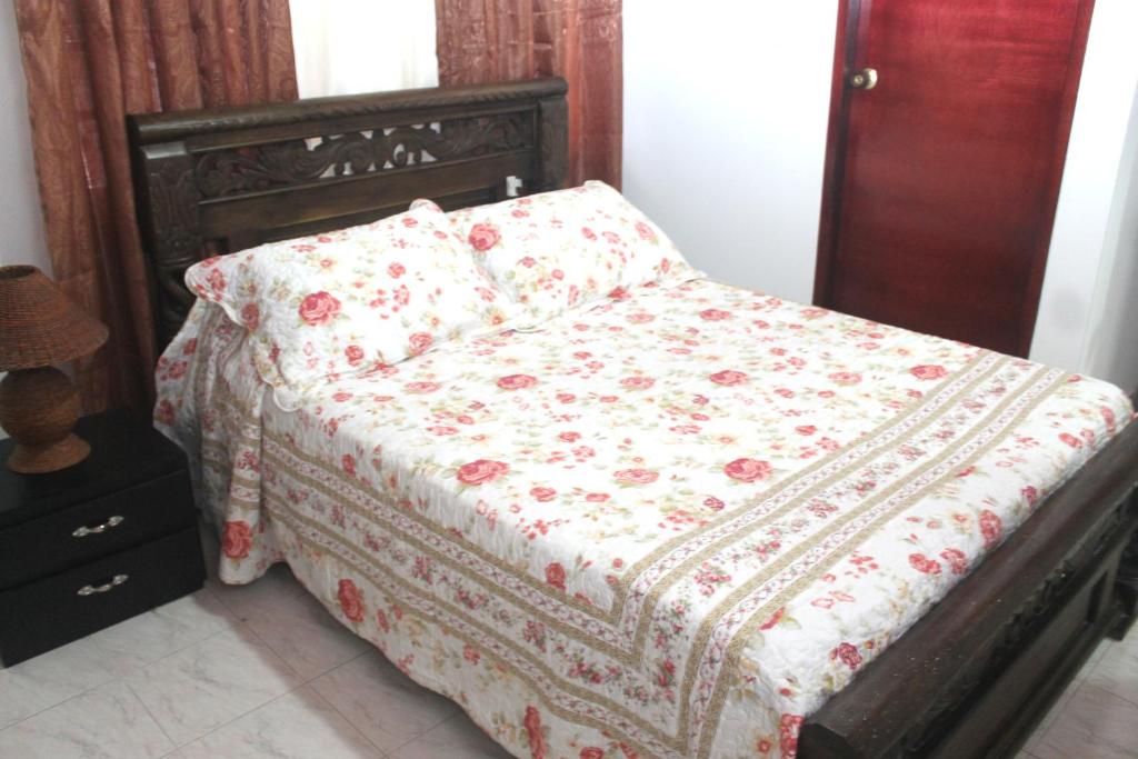 Cama ou camas em um quarto em Alojamientos Turísticos Shalain