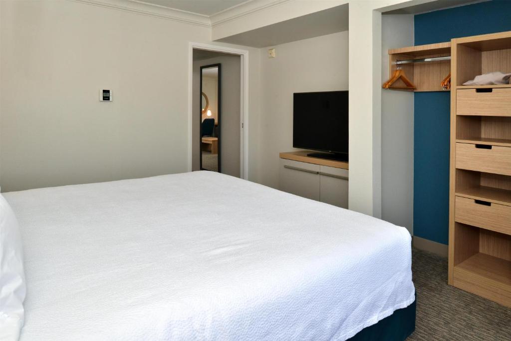 Hilton Garden Inn Napa - 