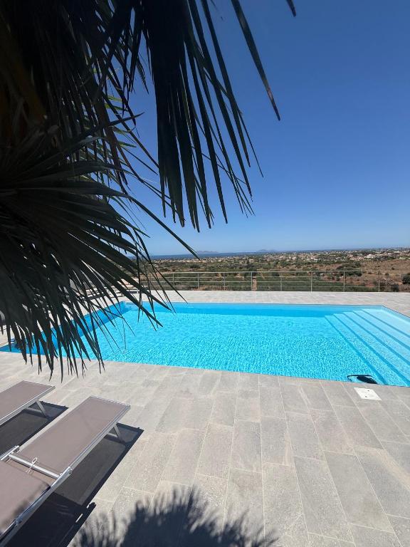 Villa Demirà - Boutique Rooms & Panoramic Pool
