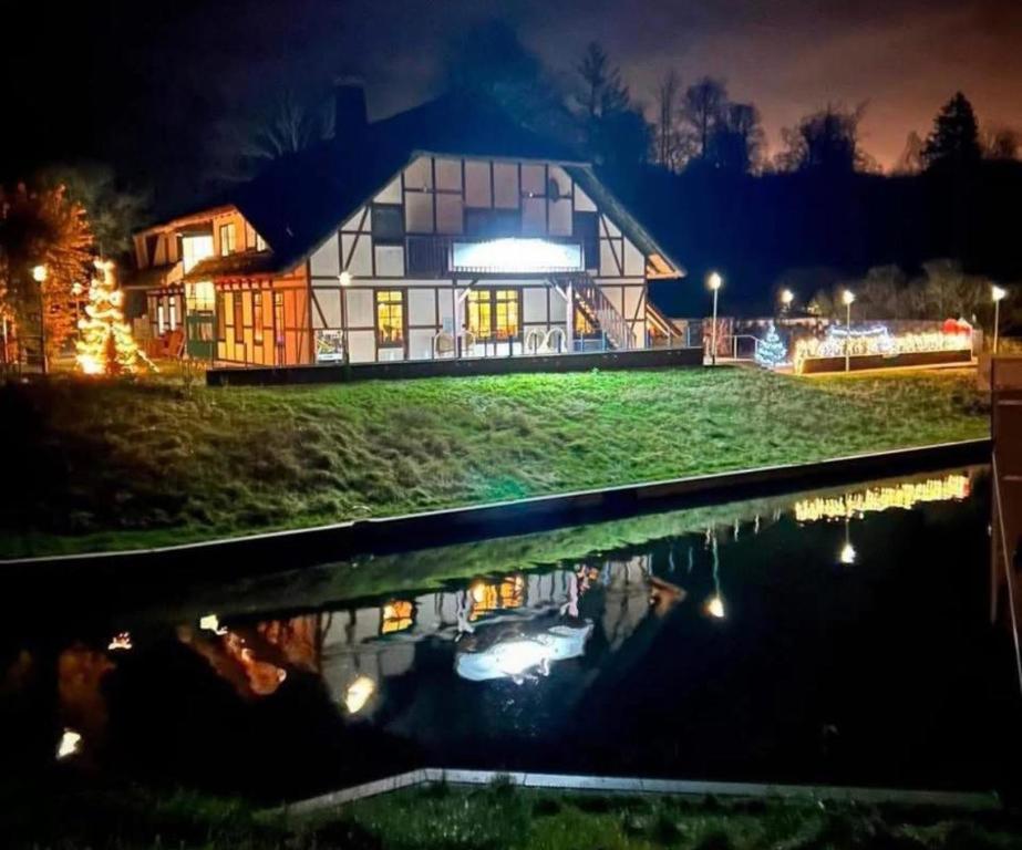 Το κτήριο όπου στεγάζεται  το ξενοδοχείο