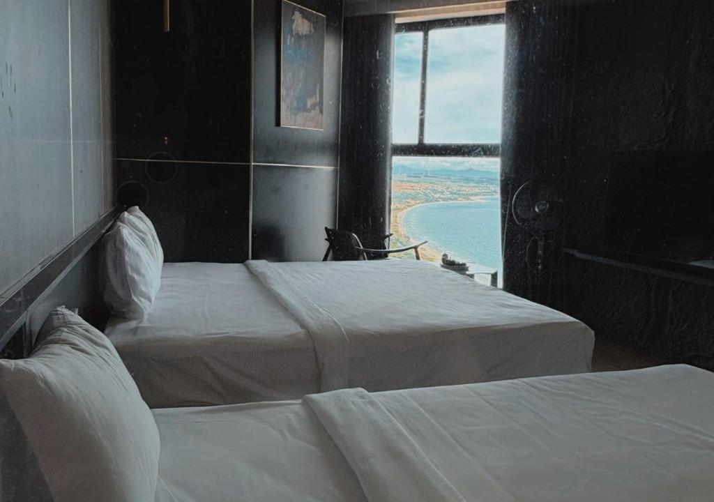 Phòng Deluxe 3 Người Nhìn Ra Biển