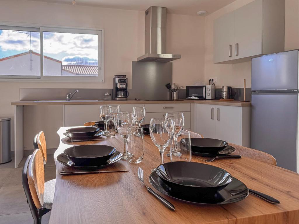 Køkken eller tekøkken på Excalibur -15 min du Parc - Parking -by R&G