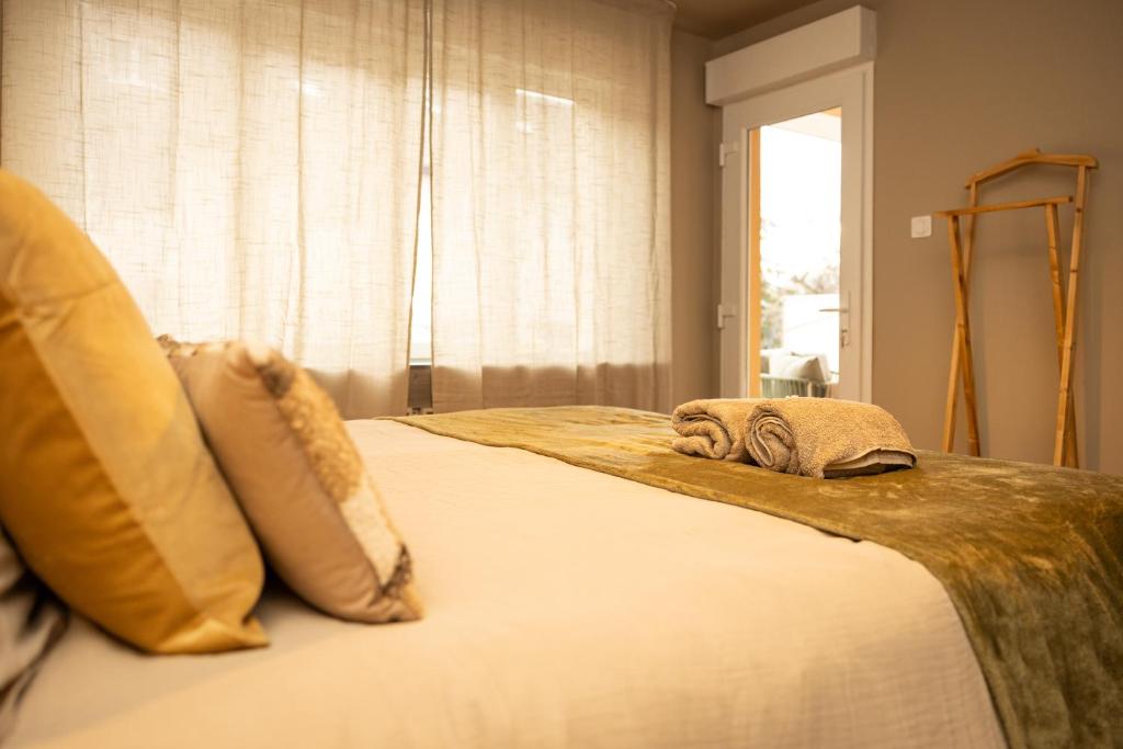 Private "L'Or Tensia" Apartment in Center with Terrace and Free Parking – Foto 18