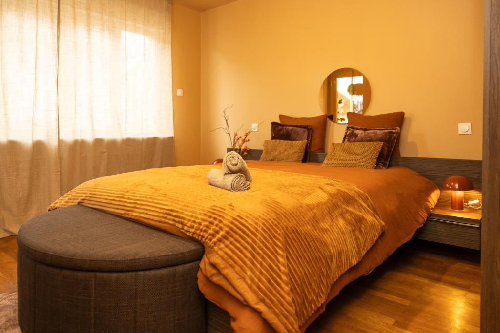 Private "L'Or Tensia" Apartment in Center with Terrace and Free Parking – Foto 16