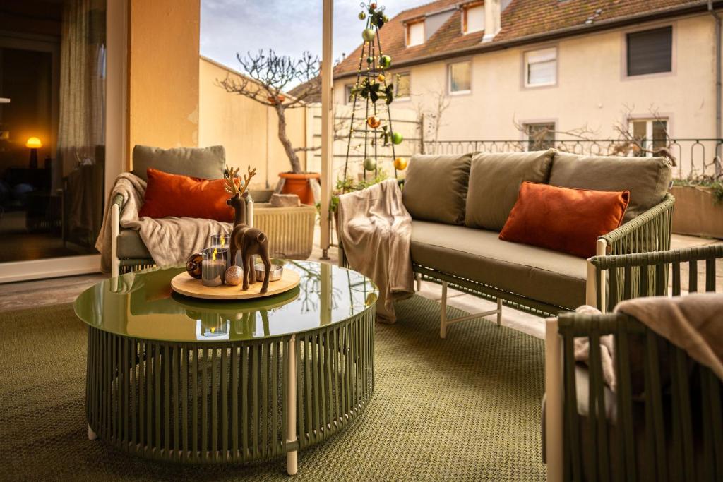 Private "L'Or Tensia" Apartment in Center with Terrace and Free Parking – Foto 6