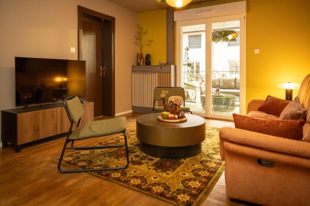 Private "L'Or Tensia" Apartment in Center with Terrace and Free Parking – Foto 5