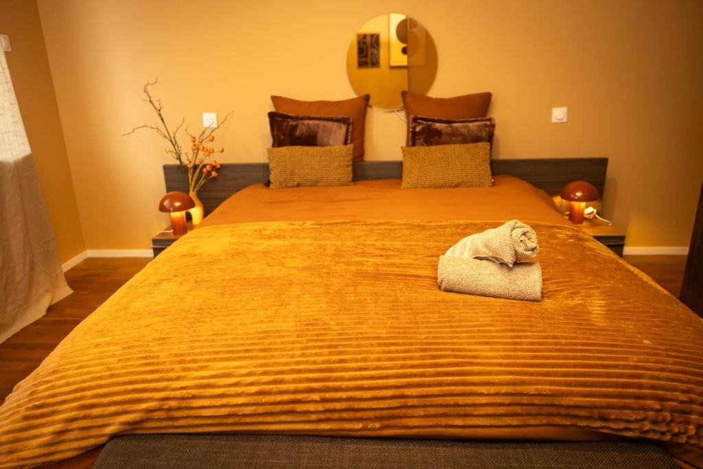 Private "L'Or Tensia" Apartment in Center with Terrace and Free Parking – Foto 22