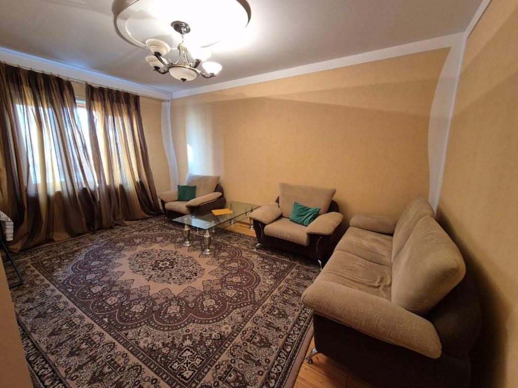 אזור ישיבה ב-2 - room Apartment