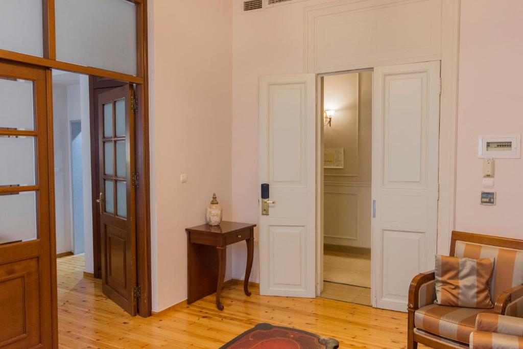 Capsis Bristol Boutique Hotel - 11