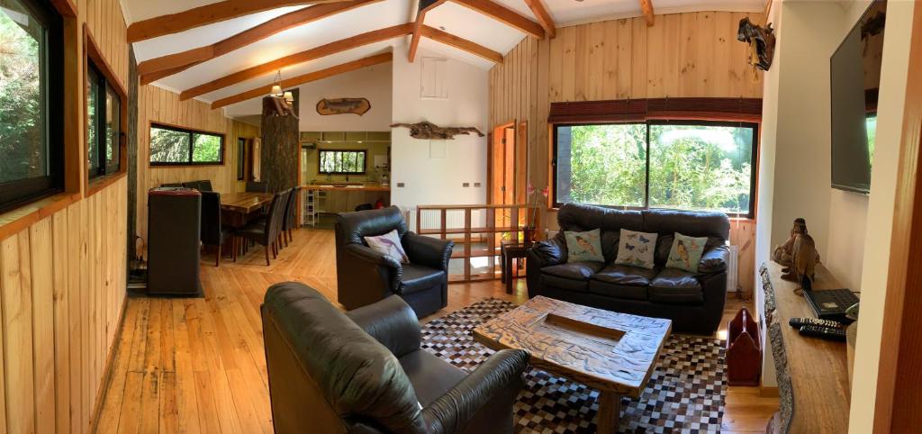 Cabañas Natural Park Lodge Pucón