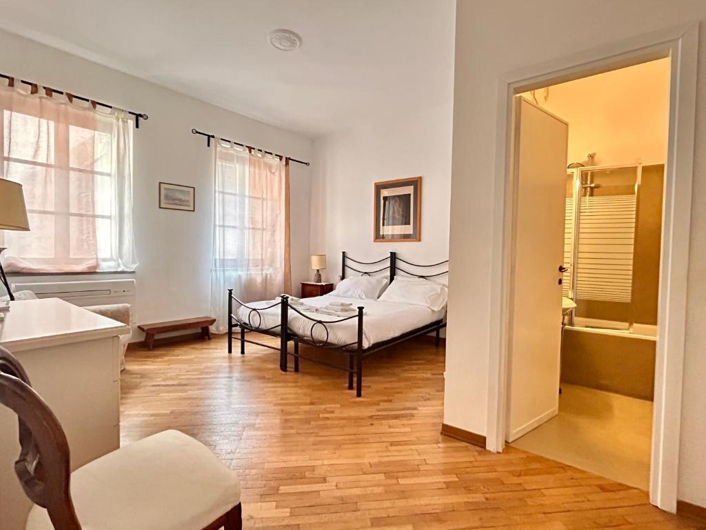 Federighi 2bd, 2bath, with elevator by FlorenceHospitality com