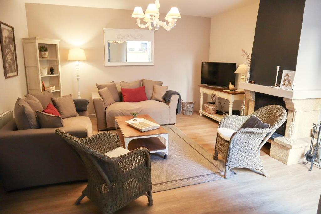 Μια τηλεόραση ή/και κέντρο ψυχαγωγίας στο Location Secrète Sarlat