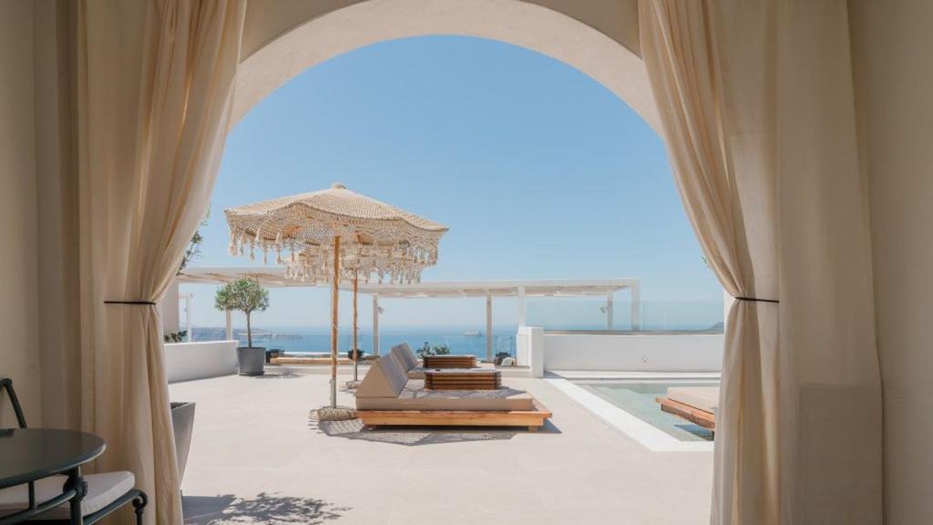 Apeiron Blue Santorini - Sustainable Adults Only 14 Plus - 1