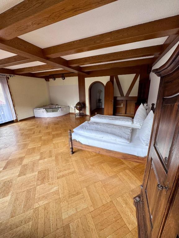 Bed & Breakfast Schäfer - King Room With Balcony