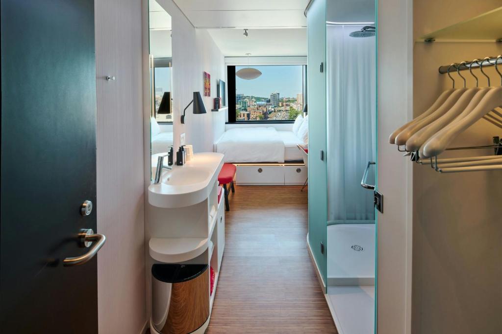 Hotel photo 30