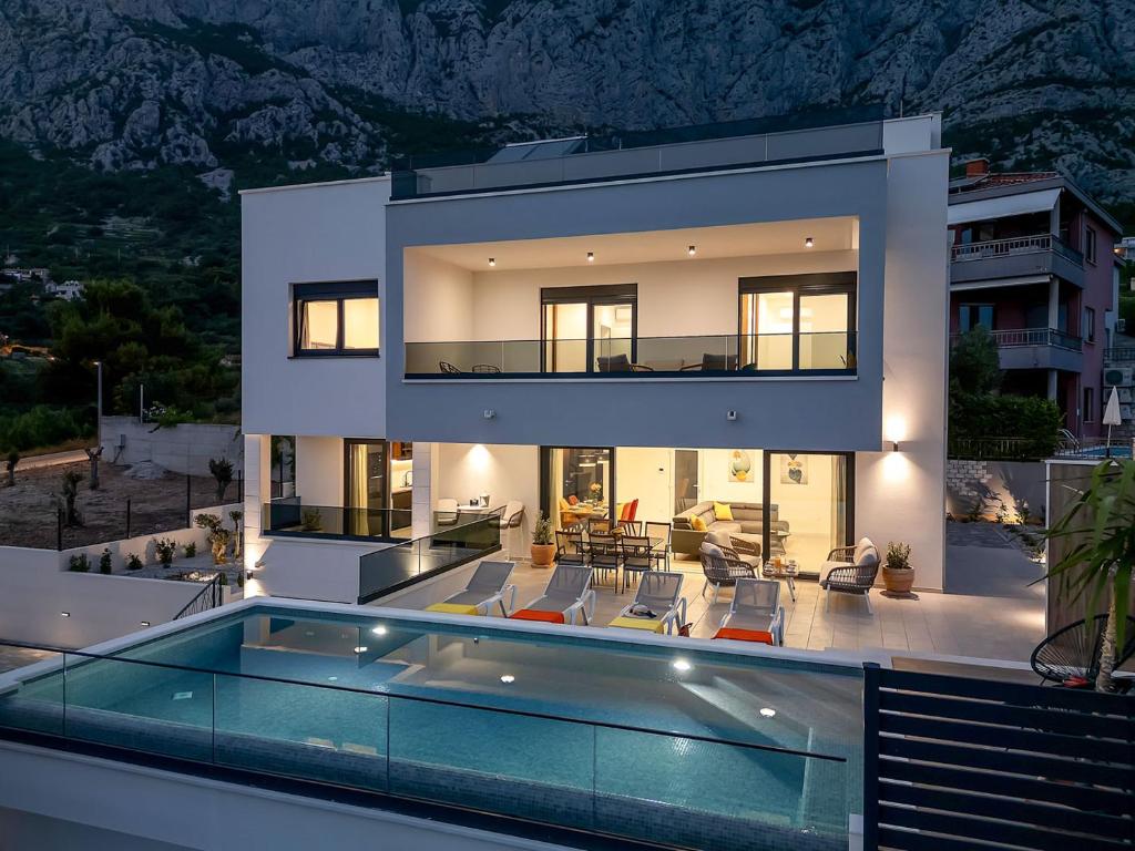 Πισίνα στο ή κοντά στο Villa Bacula