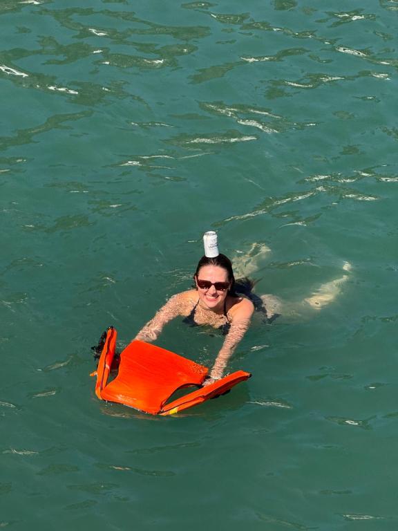 Επισκέπτες που μένουν στο Viet Hoa Hotel & Residence Cat Ba - Rooftop Pool