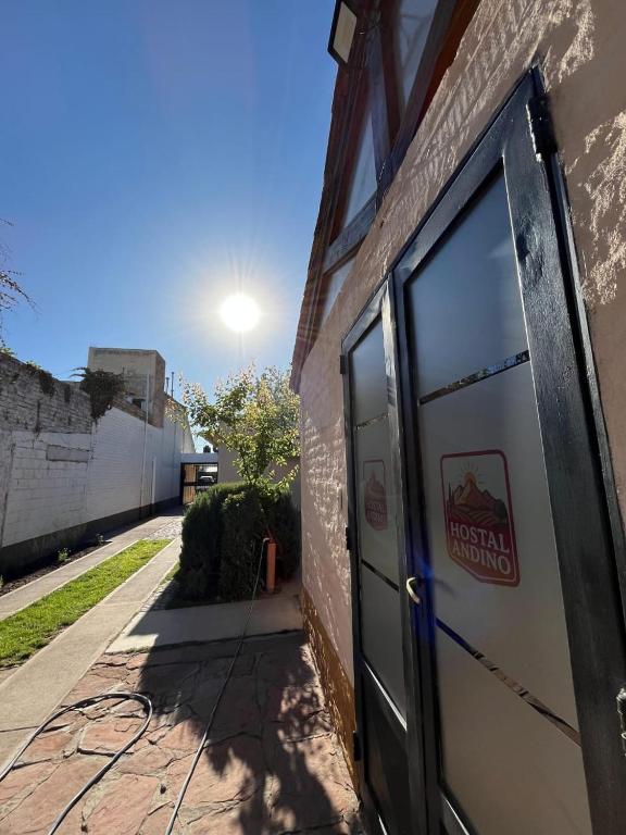 Clădirea în care este situat/ăhotelul