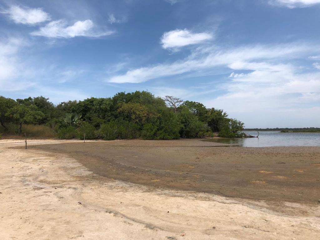 Imagen de la galería de Njie Guest House, en Abémé