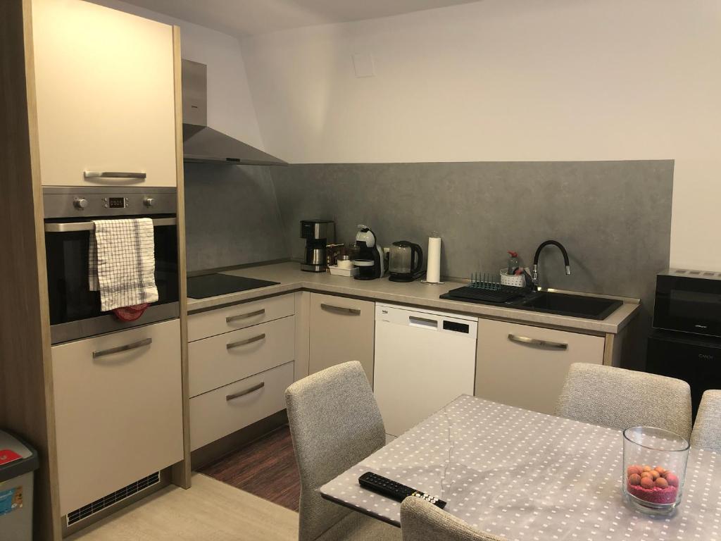 Η κουζίνα ή μικρή κουζίνα στο Top Apartment with 2 bedrooms