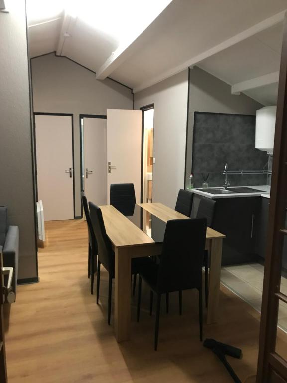 Au bois de Calais - Three-Bedroom Chalet