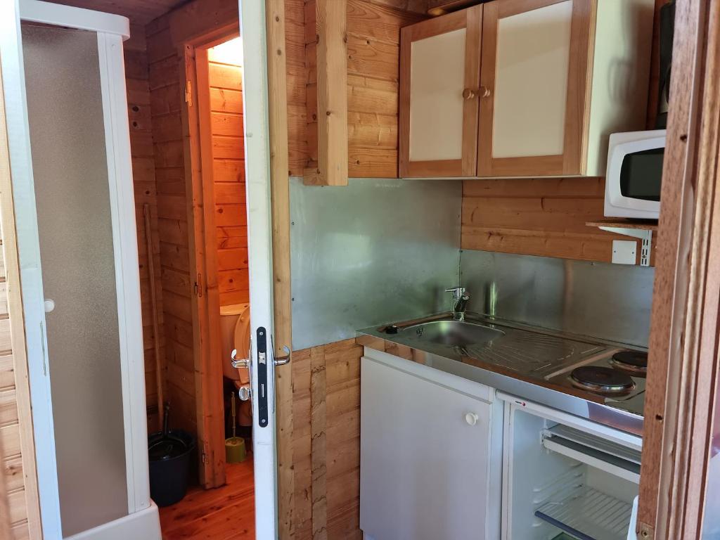 Au bois de Calais - Two-Bedroom Cottage