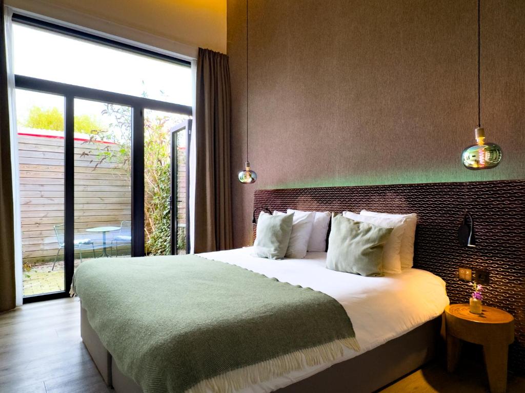 Travel Proud Valerius Boutique Hotel - King Room With Garden View