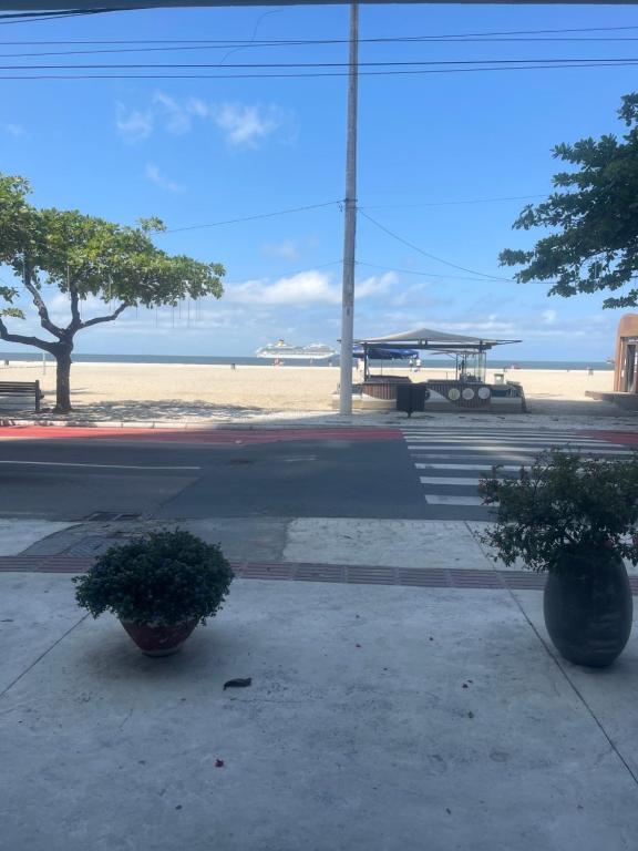 Ảnh trong thư viện ảnh của Apê de fundos em condo beira mar com garagem e Wi-Fi ở Balneário Camboriú