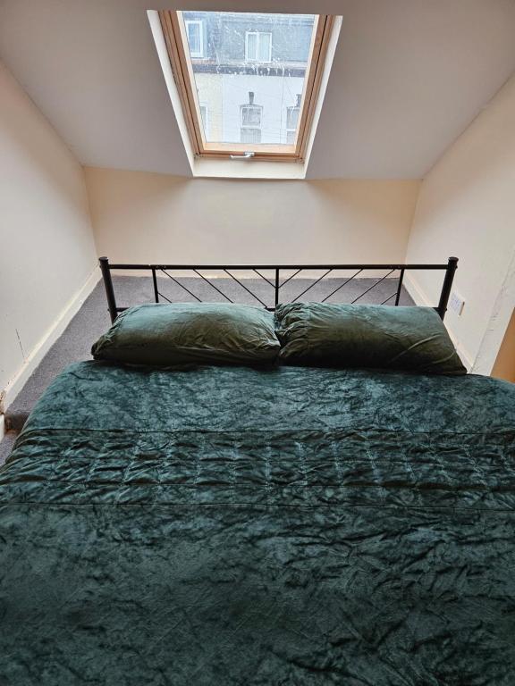 Imagine din galeria proprietății 4 Bed House with parking în Liverpool