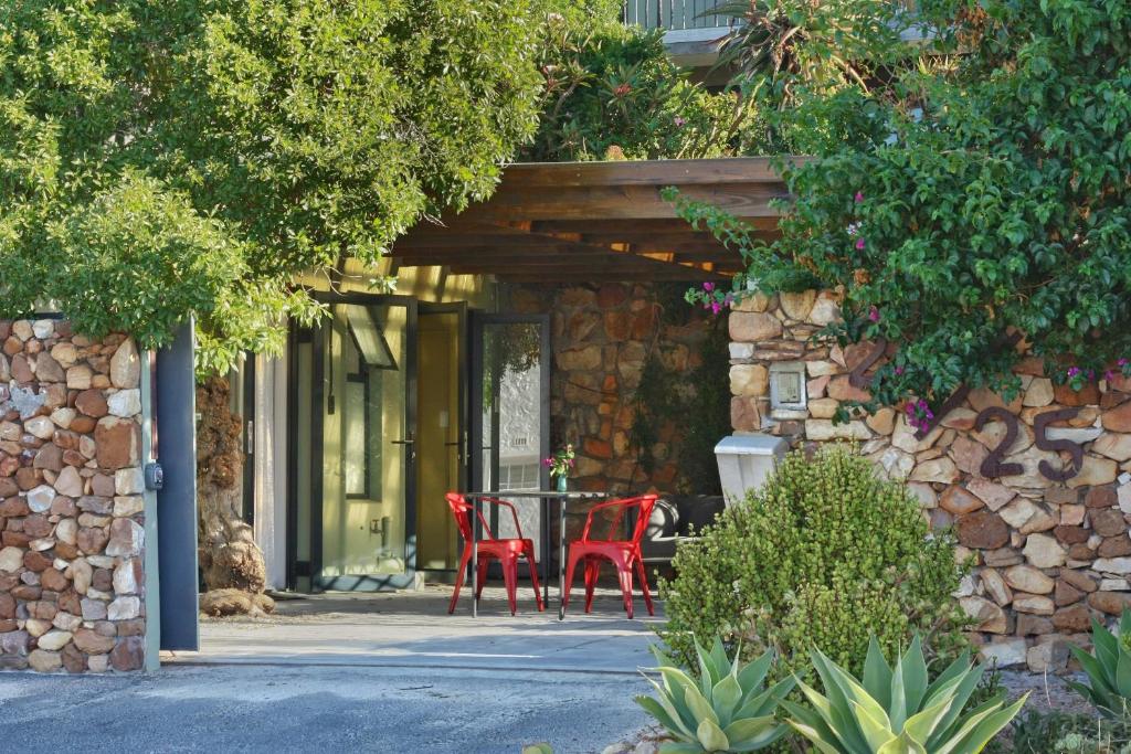 Сад в The Cottage