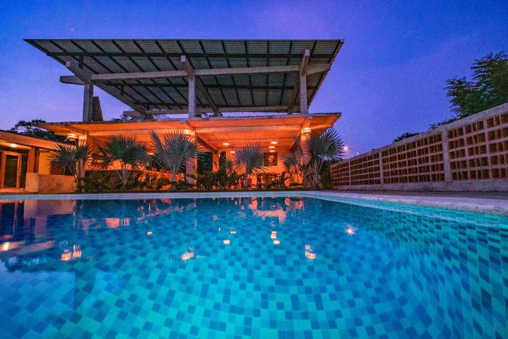 Πισίνα στο ή κοντά στο Casa Las Flores