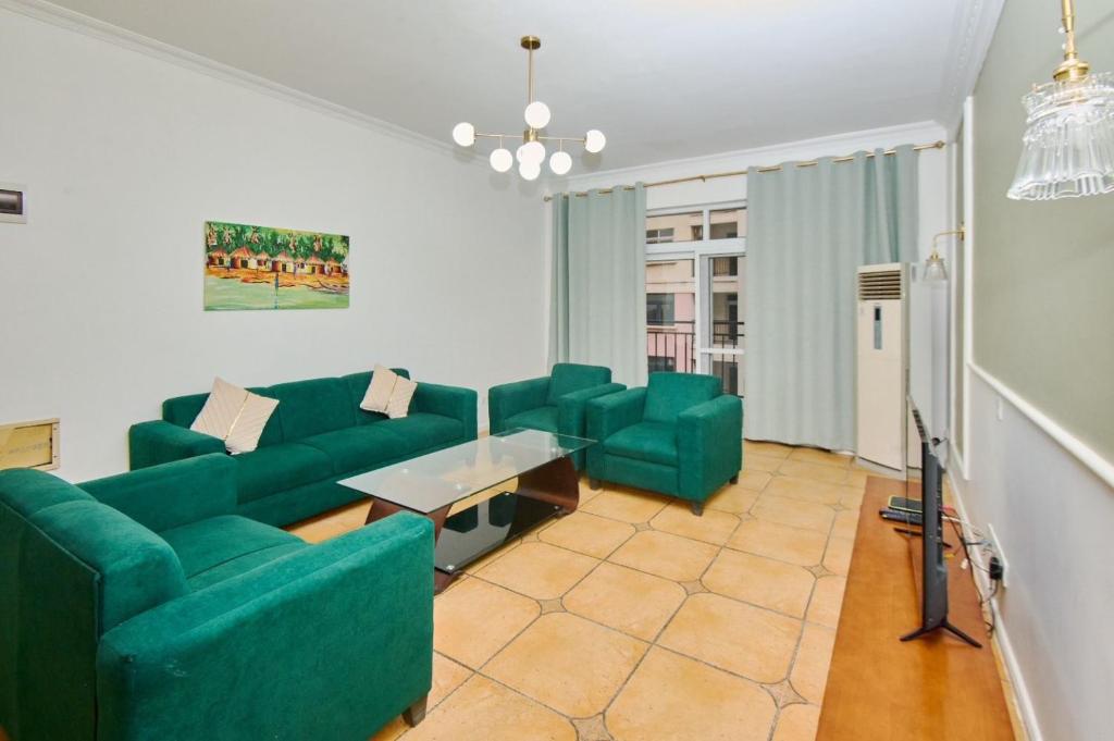 Χώρος καθιστικού στο Chateau Apartments Hotel