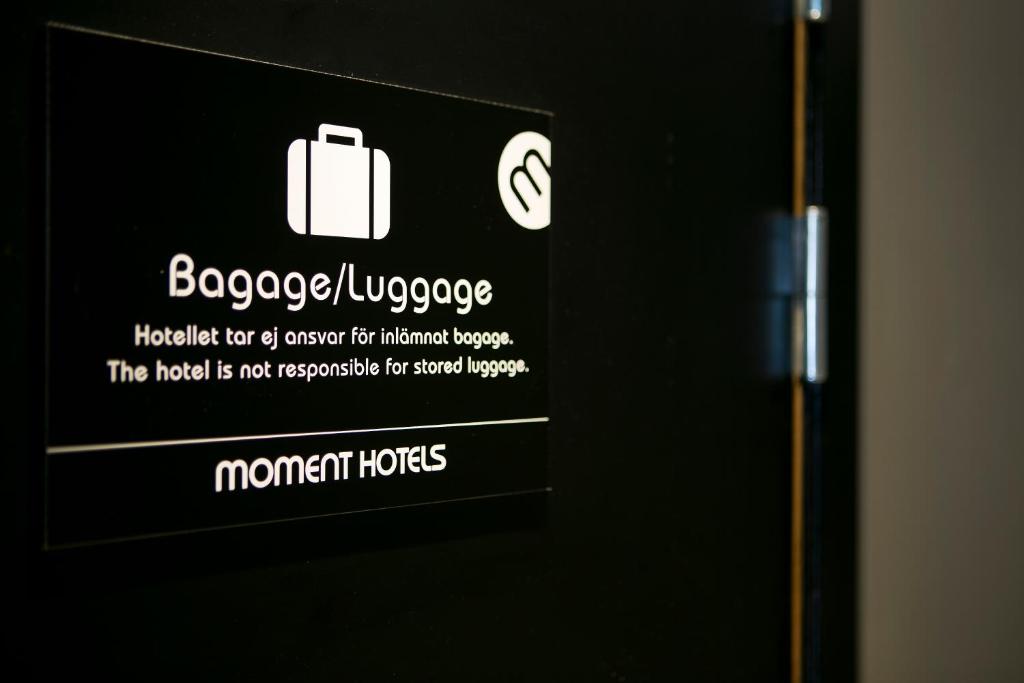 Certifikát, hodnocení, plakát nebo jiný dokument vystavený v ubytování Moment Hotels