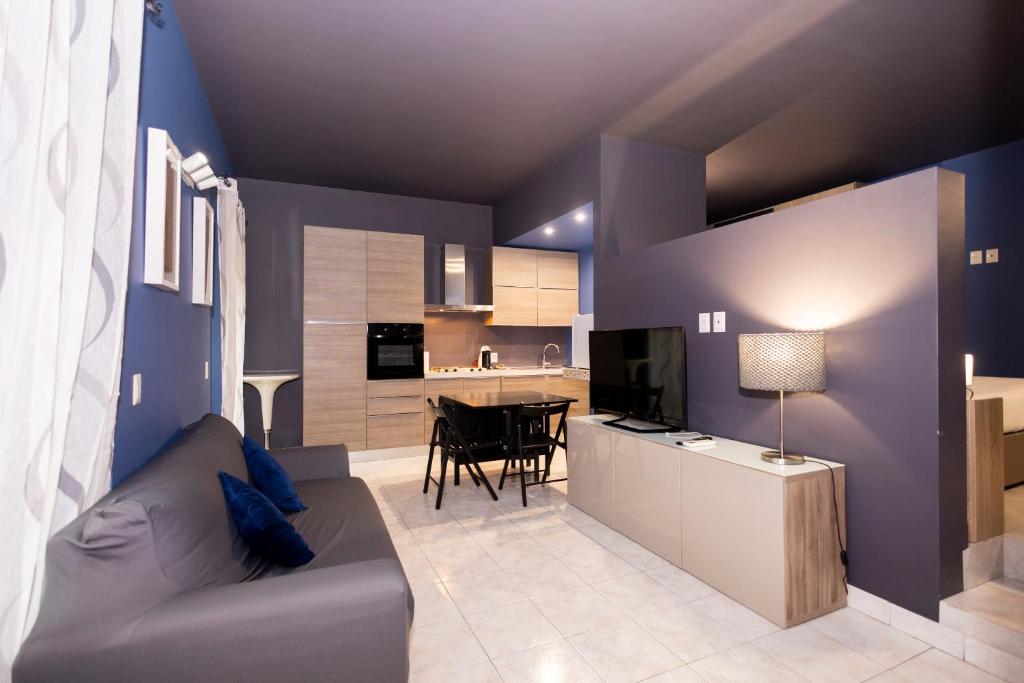 Cozy Home -Next to Duomo