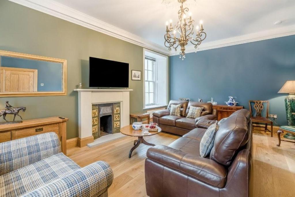 Μια τηλεόραση ή/και κέντρο ψυχαγωγίας στο 4 Bed in Kelso oc-b33446