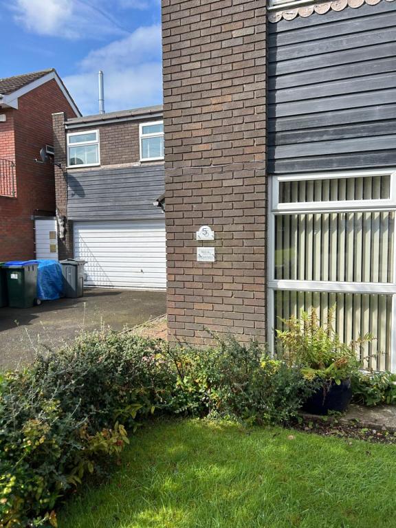 Το κτήριο όπου στεγάζεται  ο ξενώνας