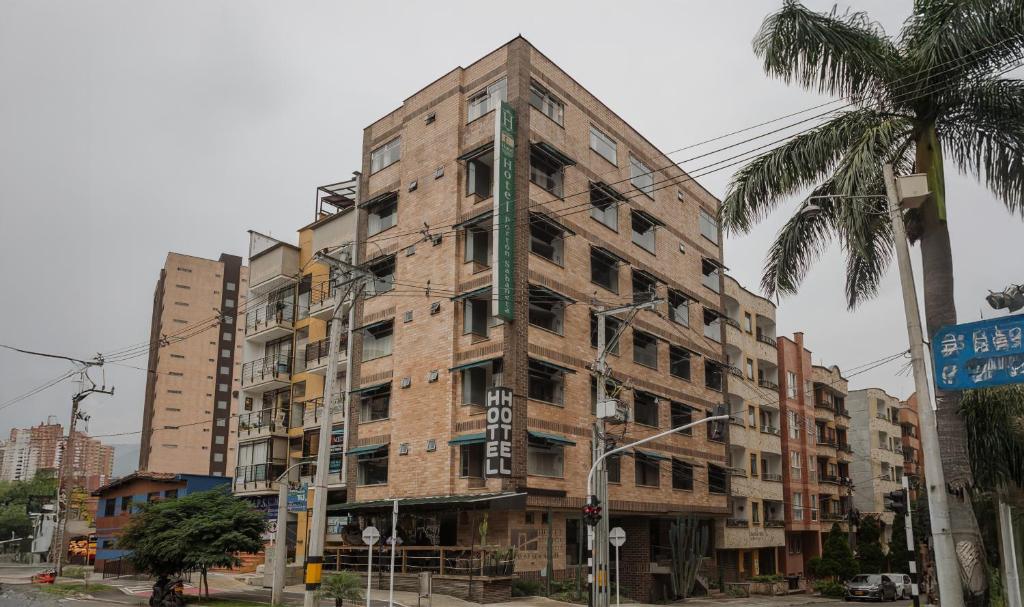 Hoone, kus hotell asub