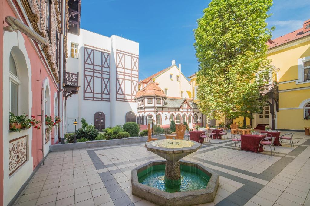 Budova, kde se hotel nachází