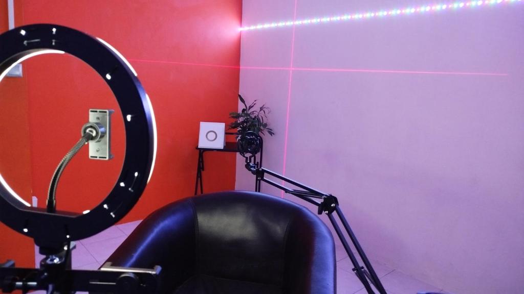 Fitness centrum a/nebo fitness zařízení v ubytování Hostel des 3 sources