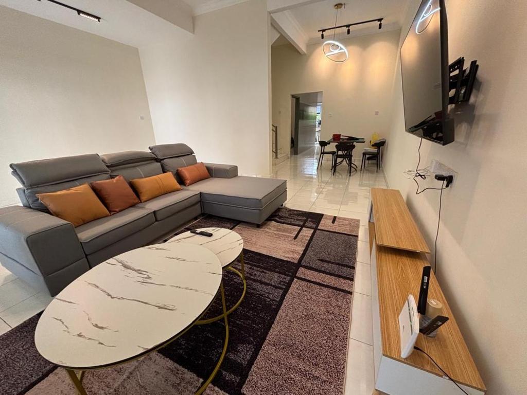 TV/trung tâm giải trí tại pangkor 71 homestay