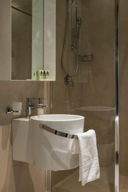 Koupelna v ubytování Ariae Dépendance - Alihotels