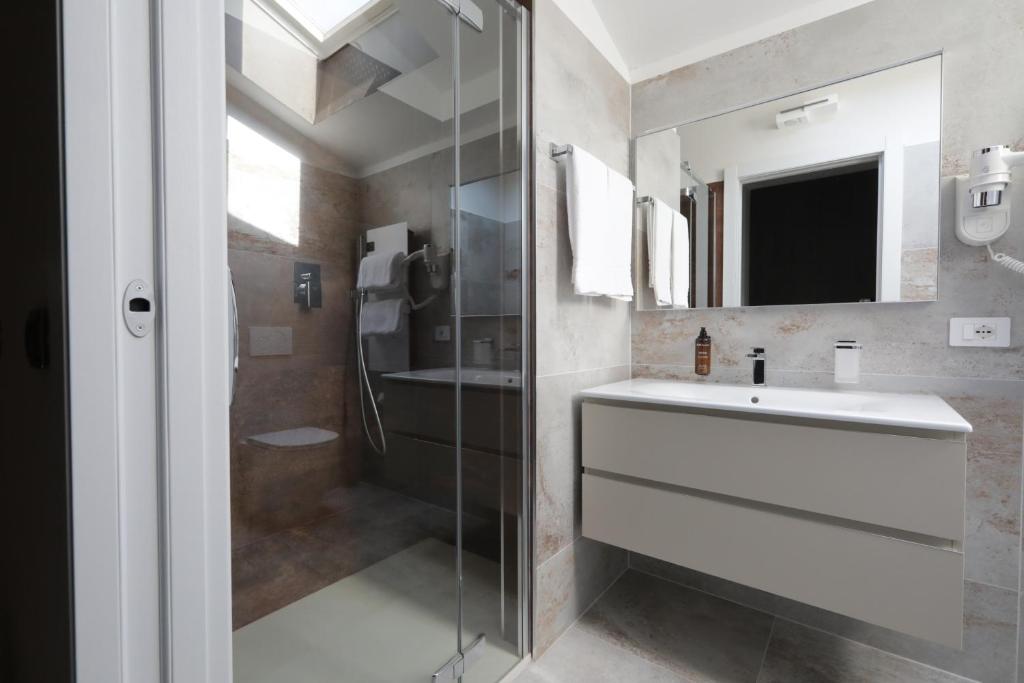 Hotel Residence Aurora - Apartamento De Un Dormitorio Con Balcón